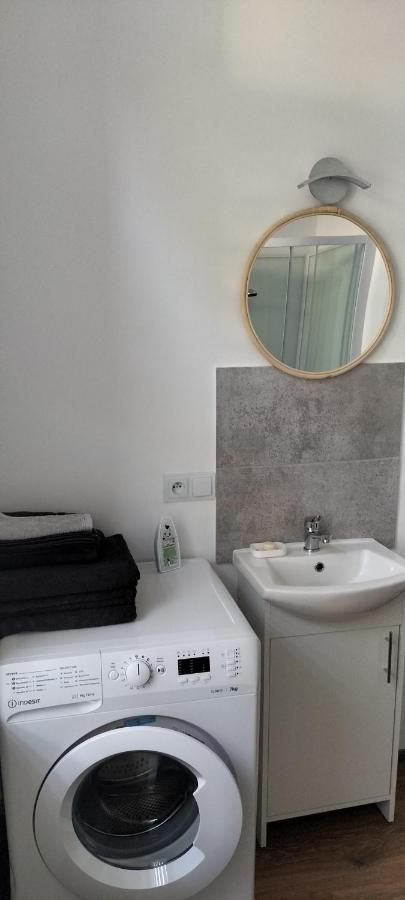 Kawalerka Blisko Gor Apartment Глухолази Екстериор снимка